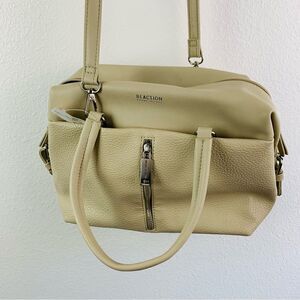 Kenneth Cole Reaction Tan Cross Body Bag